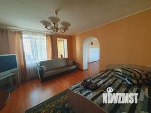 2-к квартира, посуточно, 60м2, 4/9 этаж