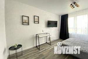 1-к квартира, посуточно, 37м2, 3/15 этаж