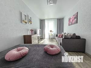 1-к квартира, посуточно, 47м2, 1/1 этаж