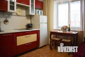 1-к квартира, посуточно, 44м2, 1/5 этаж