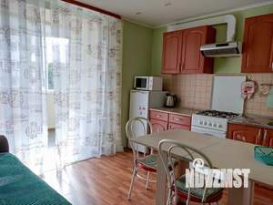 1-к квартира, посуточно, 56м2, 1/1 этаж