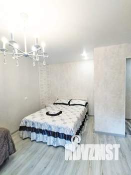 1-к квартира, посуточно, 37м2, 3/5 этаж