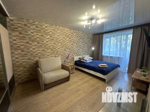 1-к квартира, посуточно, 35м2, 3/5 этаж