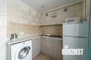 2-к квартира, посуточно, 43м2, 3/5 этаж