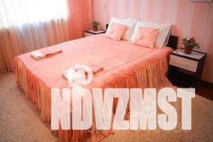 2-к квартира, посуточно, 50м2, 10/10 этаж