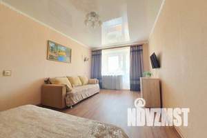 1-к квартира, посуточно, 33м2, 6/9 этаж