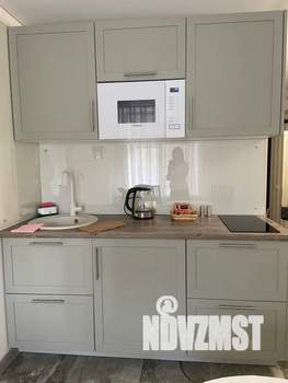 Студия квартира, посуточно, 28м2, 2/9 этаж