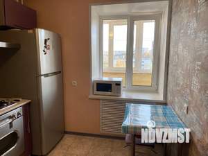 1-к квартира, посуточно, 32м2, 8/9 этаж