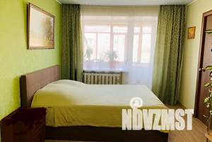 2-к квартира, посуточно, 45м2, 5/5 этаж