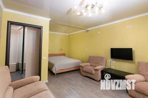 1-к квартира, посуточно, 40м2, 8/10 этаж