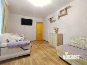 2-к квартира, посуточно, 50м2, 1/1 этаж