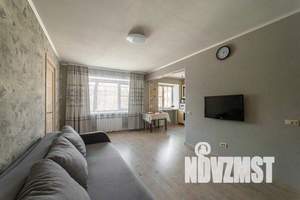 2-к квартира, посуточно, 45м2, 2/5 этаж