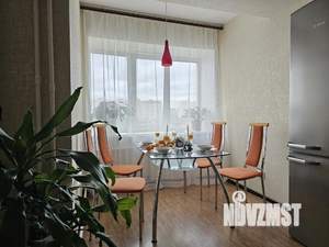 1-к квартира, посуточно, 53м2, 1/1 этаж