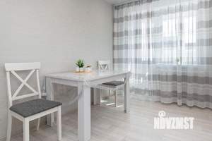 1-к квартира, посуточно, 42м2, 1/1 этаж