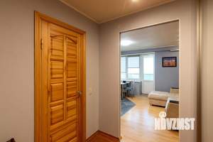 1-к квартира, посуточно, 49м2, 1/1 этаж