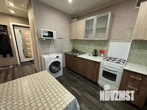 1-к квартира, посуточно, 34м2, 8/10 этаж