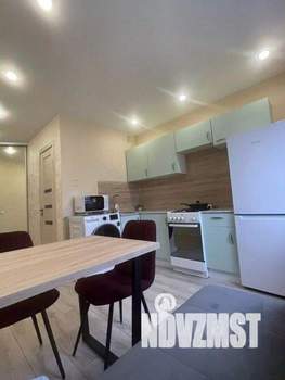 2-к квартира, посуточно, 55м2, 1/1 этаж