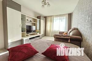 1-к квартира, посуточно, 40м2, 7/10 этаж