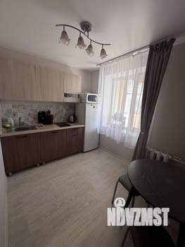 1-к квартира, посуточно, 40м2, 2/16 этаж