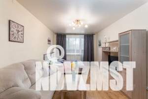 1-к квартира, посуточно, 38м2, 2/9 этаж