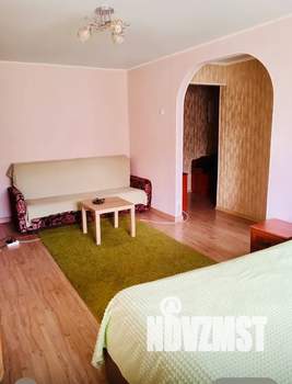 2-к квартира, посуточно, 45м2, 5/5 этаж