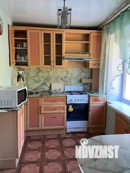 3-к квартира, на длительный срок, 52м2, 2/5 этаж