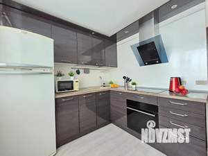2-к квартира, посуточно, 64м2, 2/15 этаж