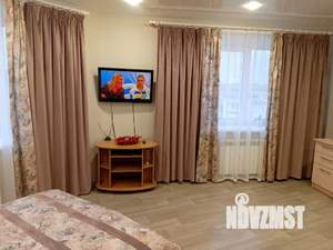 1-к квартира, посуточно, 38м2, 5/5 этаж