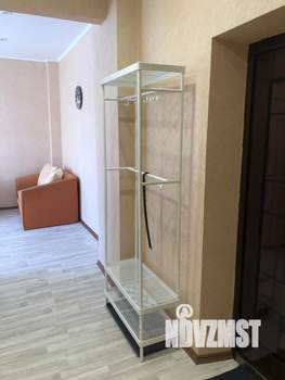 1-к квартира, на длительный срок, 52м2, 4/5 этаж