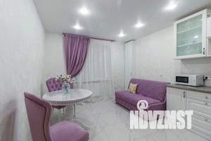 1-к квартира, посуточно, 38м2, 2/9 этаж