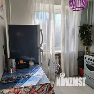 1-к квартира, посуточно, 30м2, 4/5 этаж