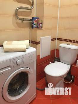 1-к квартира, посуточно, 42м2, 1/1 этаж