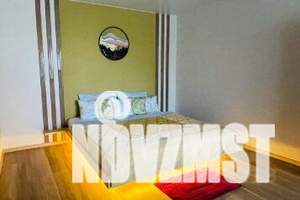 1-к квартира, посуточно, 43м2, 4/6 этаж