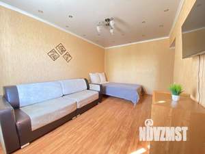 1-к квартира, посуточно, 44м2, 1/1 этаж
