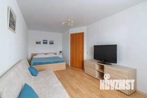 1-к квартира, посуточно, 40м2, 4/9 этаж