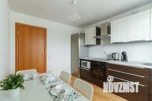 1-к квартира, посуточно, 40м2, 4/9 этаж