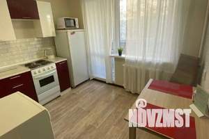 1-к квартира, посуточно, 35м2, 3/9 этаж