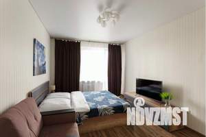 1-к квартира, посуточно, 38м2, 7/10 этаж
