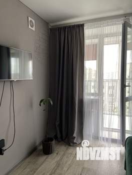 Студия квартира, посуточно, 30м2, 10/10 этаж