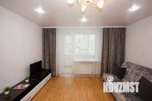 2-к квартира, посуточно, 50м2, 1/1 этаж