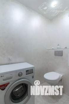 1-к квартира, посуточно, 44м2, 2/9 этаж