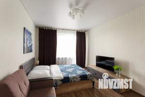 1-к квартира, посуточно, 39м2, 7/10 этаж