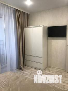 1-к квартира, посуточно, 42м2, 2/14 этаж