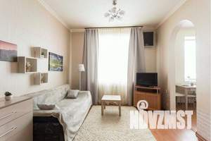 1-к квартира, посуточно, 37м2, 1/5 этаж