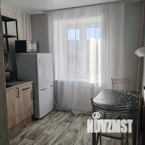 1-к квартира, посуточно, 35м2, 4/5 этаж