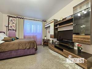 1-к квартира, посуточно, 50м2, 3/12 этаж
