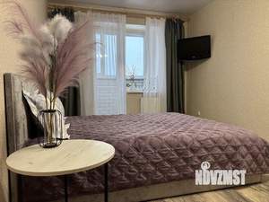 1-к квартира, посуточно, 38м2, 1/1 этаж