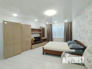 1-к квартира, посуточно, 35м2, 9/9 этаж