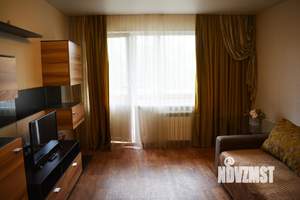 2-к квартира, посуточно, 50м2, 1/1 этаж