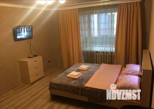 1-к квартира, посуточно, 43м2, 1/1 этаж